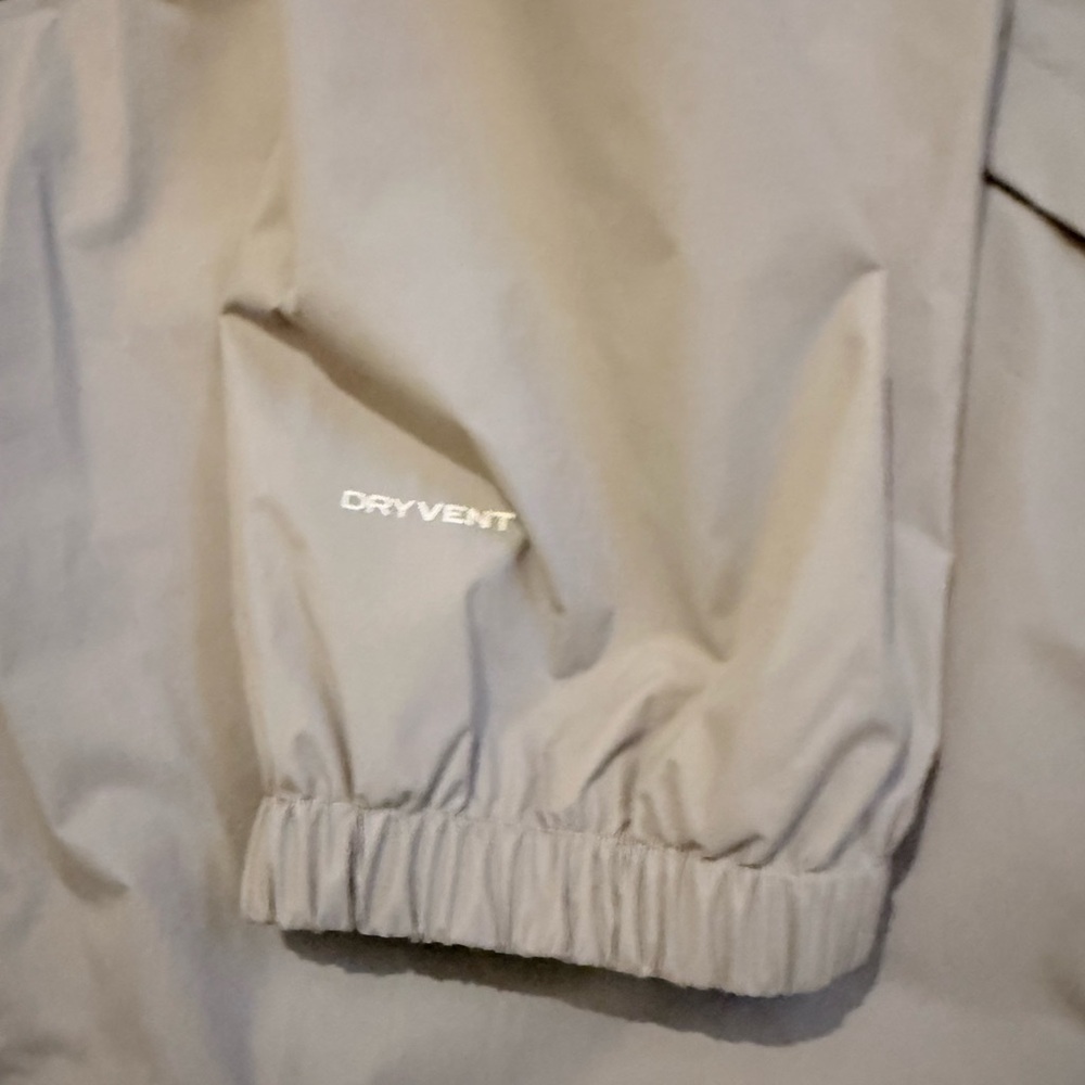 The North Face Men’s xxl Antora rain hooded jacket- full zip - Picture 3 of 5